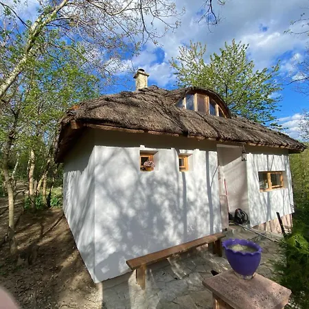 Paunova Kuca Casa de Férias